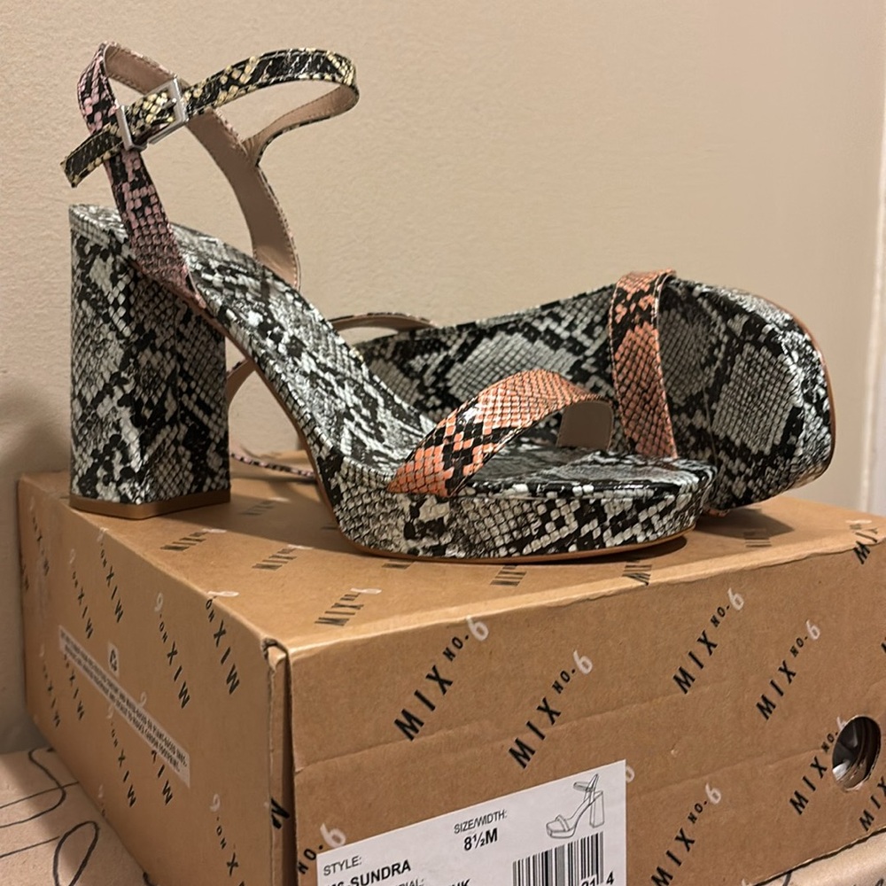 Snakeskin chunky heeled Sandal 👡 Worn 1x